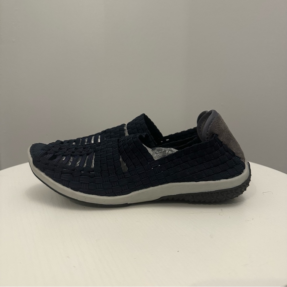 Corkys Featherlite "Float" Woven Memory Foam Peep Toe Sandals. Women’s 7.